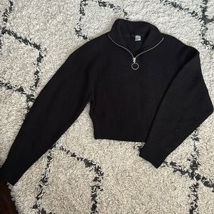 H&M ribbed stand-up collar sweater
